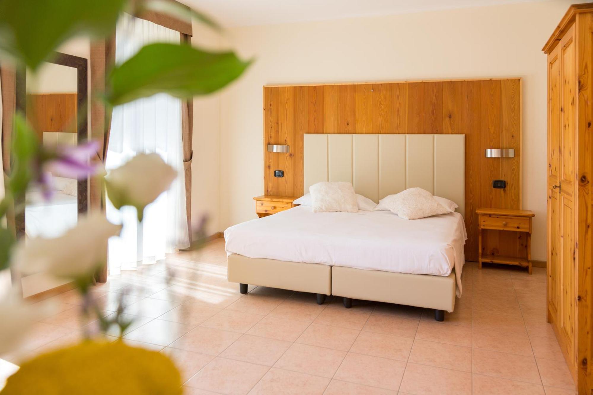 Villa Agritur Eden Marone à Riva del Garda Extérieur photo