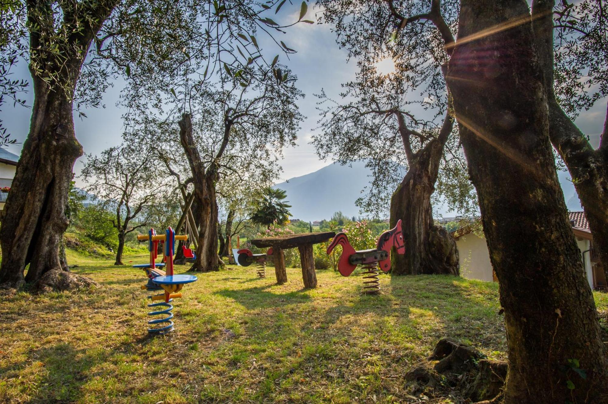 Villa Agritur Eden Marone à Riva del Garda Extérieur photo